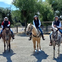 Randell-Heather-and-Heathers-mom-horseback-riding