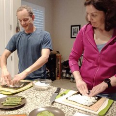 Randell-and-Heather-preparing-sushi