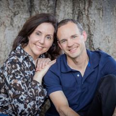 Randell-and-Heather_under_tree